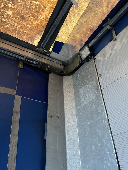 Zabudowa Firanka Plandeka Skrzynia Ładunkowa 7.30m mercedes man firana