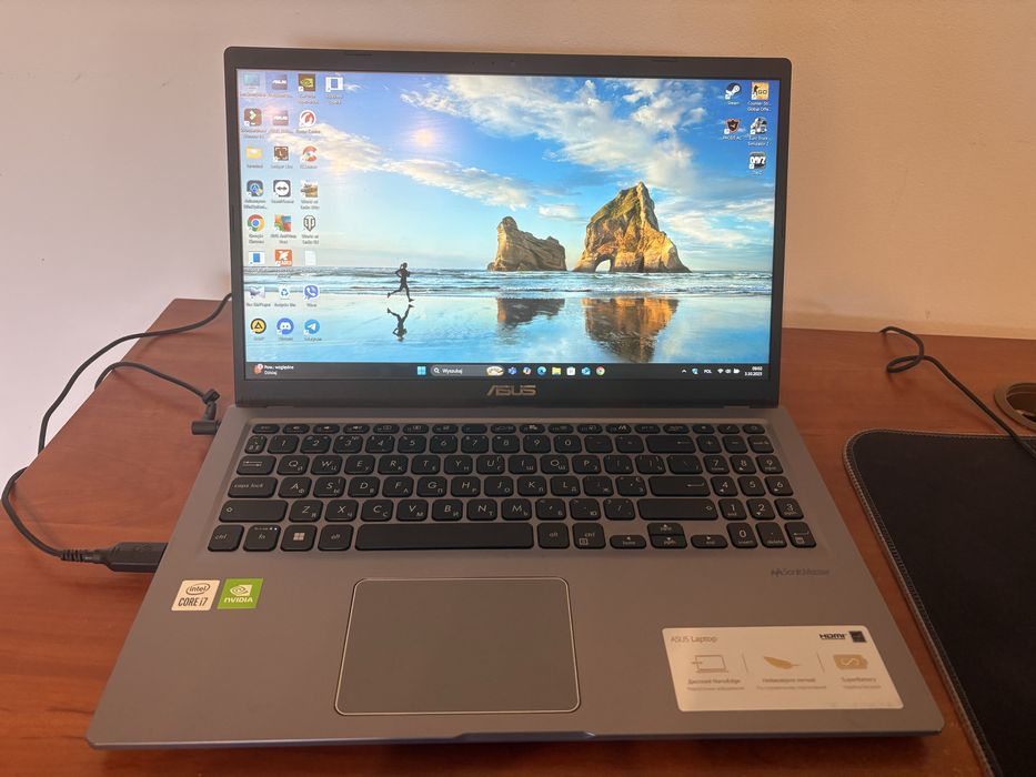 ASUS VivoBook X515J / i7-10gen / 16GB RAM / SSD 480GB / NVIDIA 2GB /