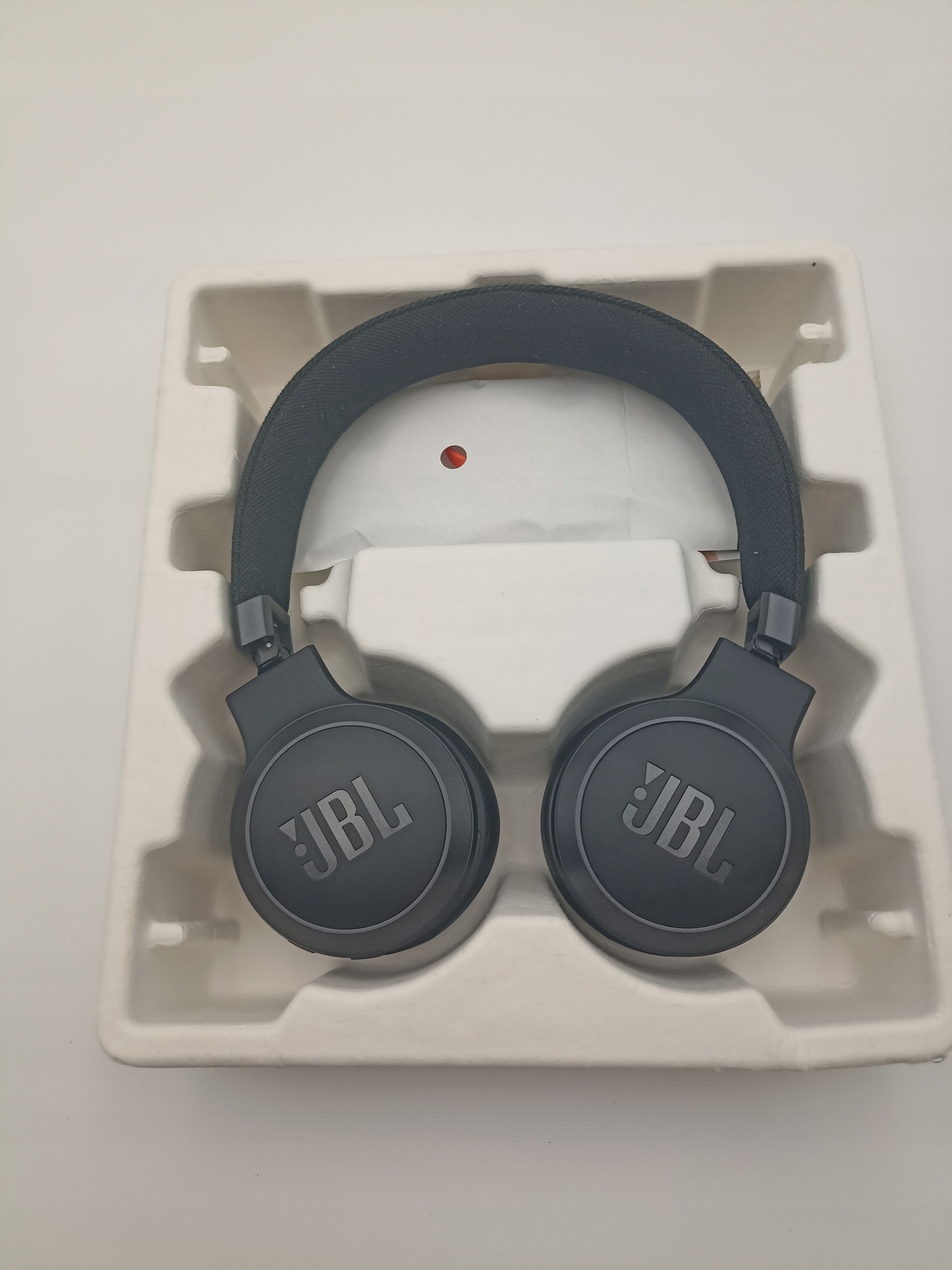 Słuchawki nauszne JBL Live 670NC Czarny