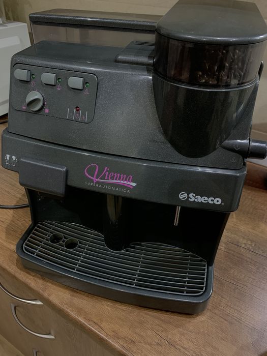 Кафомашина Saeco Vienna