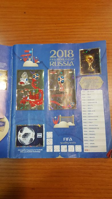 Coleção de cromos completa Russia 2018. Para colecionadores