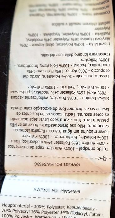 Czarna ocieplana kurtka zimowa z kapturem Regatta