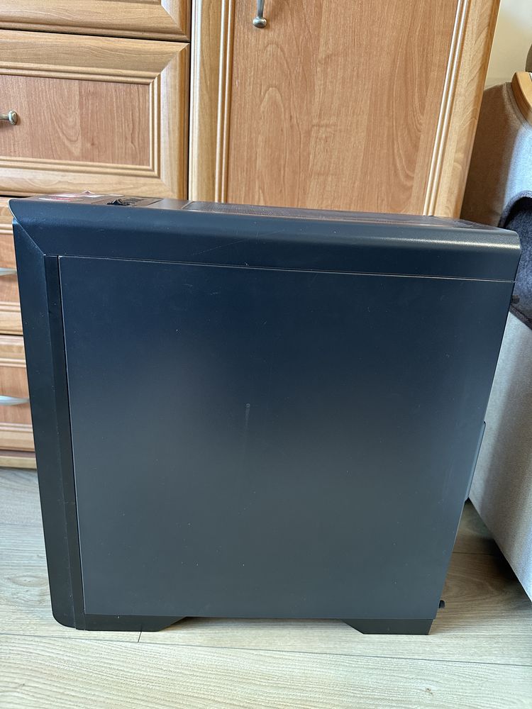Komputer stacjonarny PC - GeForce GTX 1060 / Intel i5 6600k / 8GB RAM