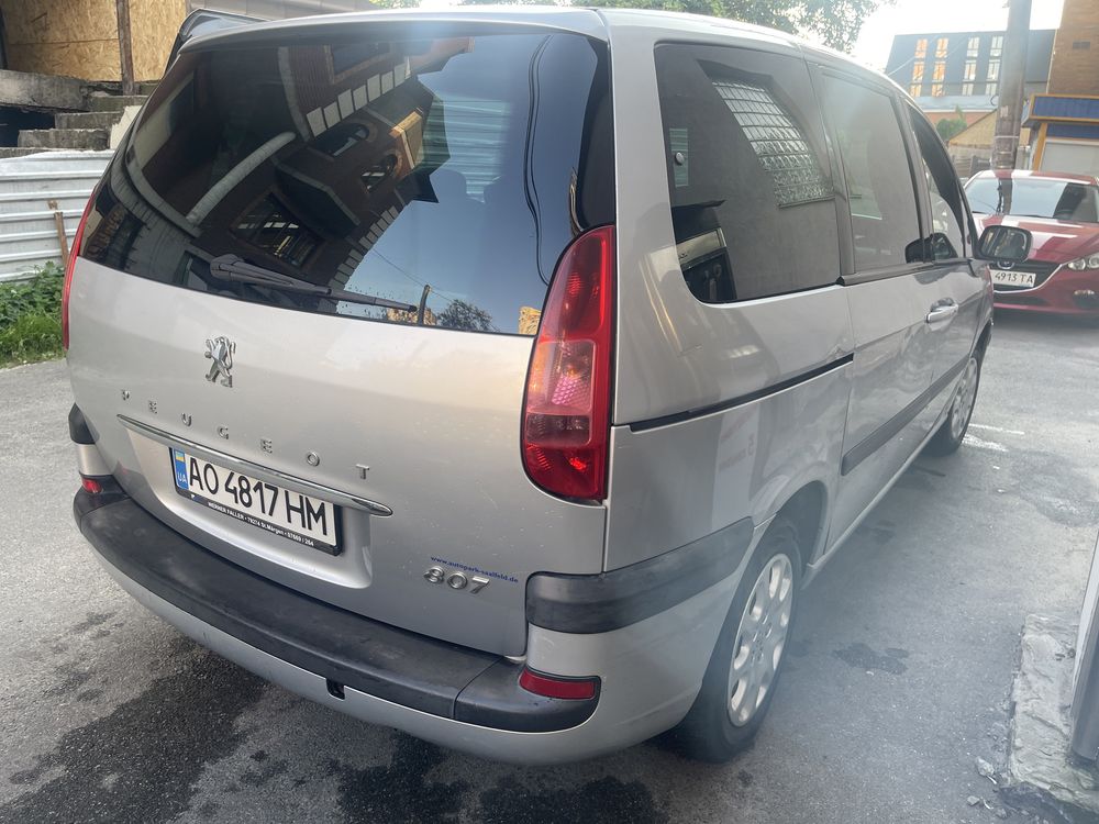 Peugeot 807, 2003 рік, двигун 2л. газ/бензин, механіка