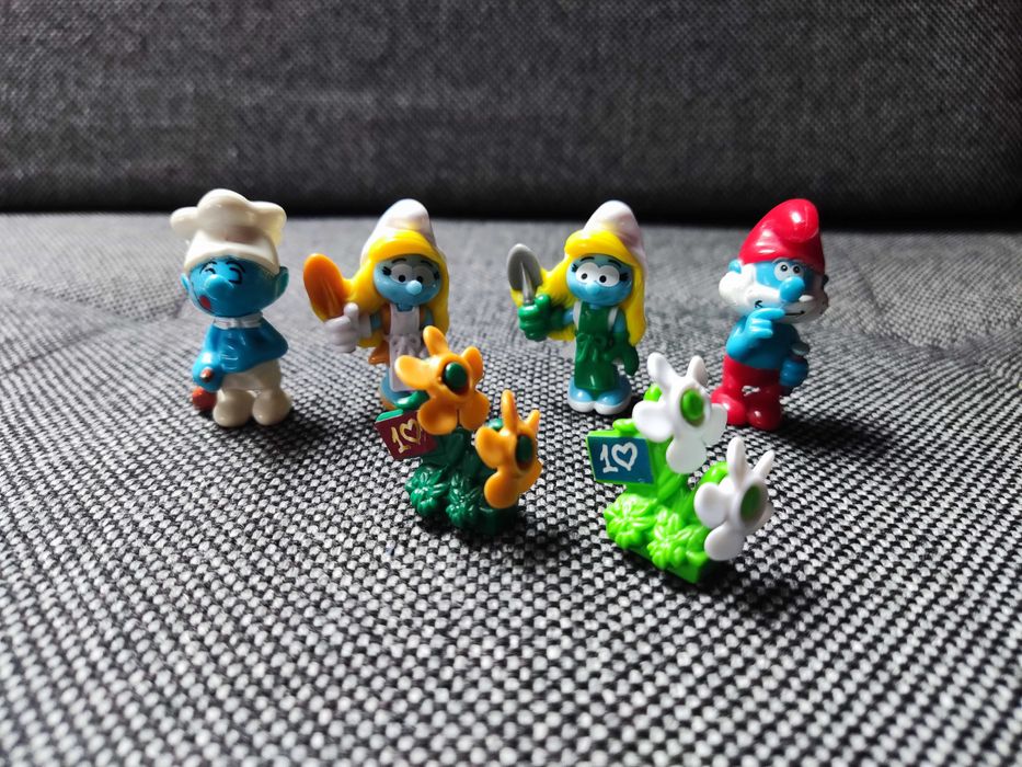 Smerfy - 4 figurki z akcesoriami