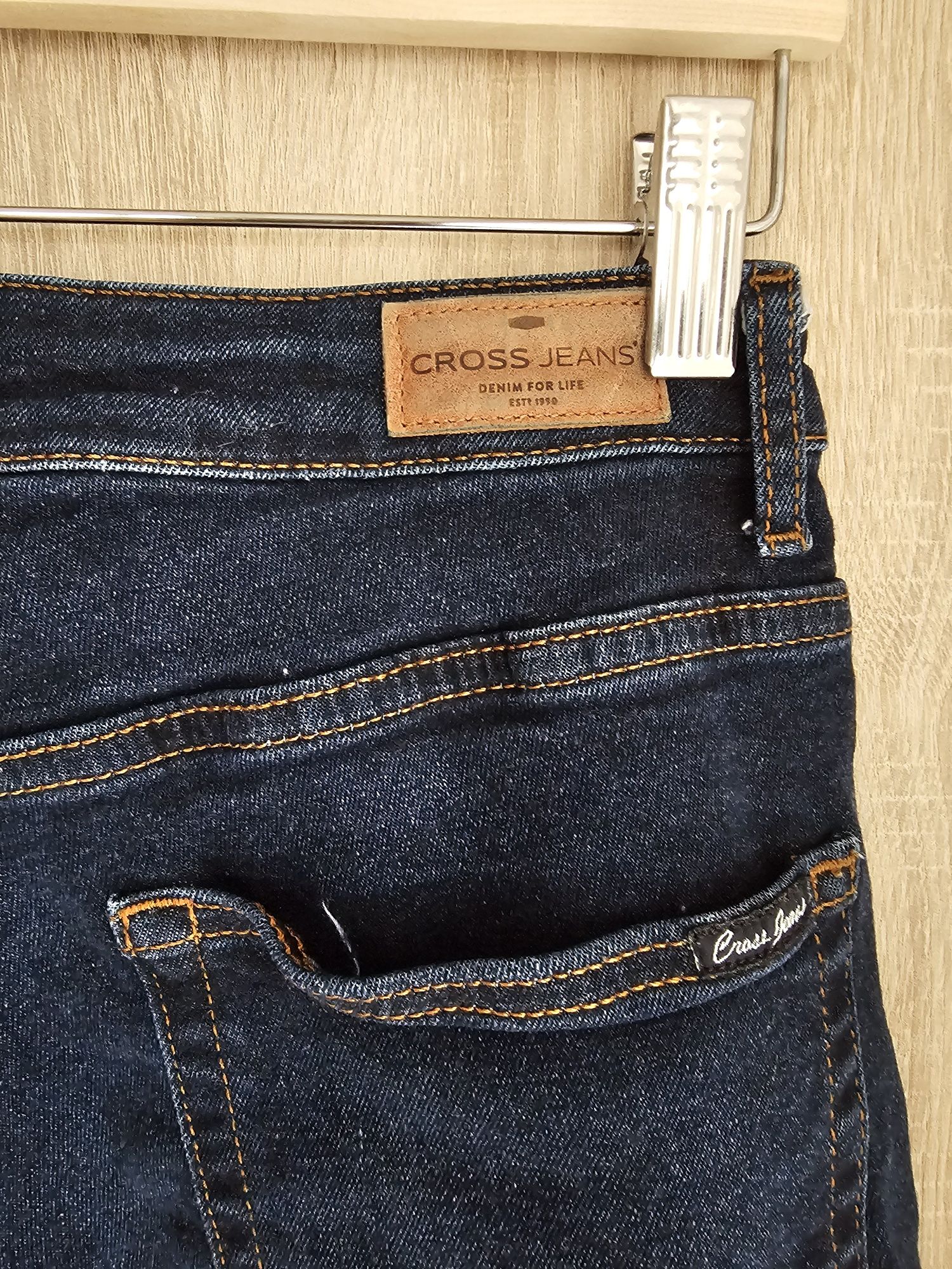 Cross Jeans W30 L30