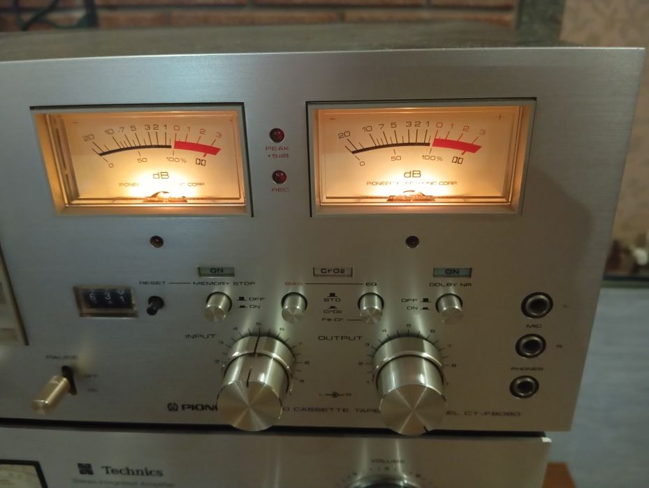 Pioneer ct f 8080