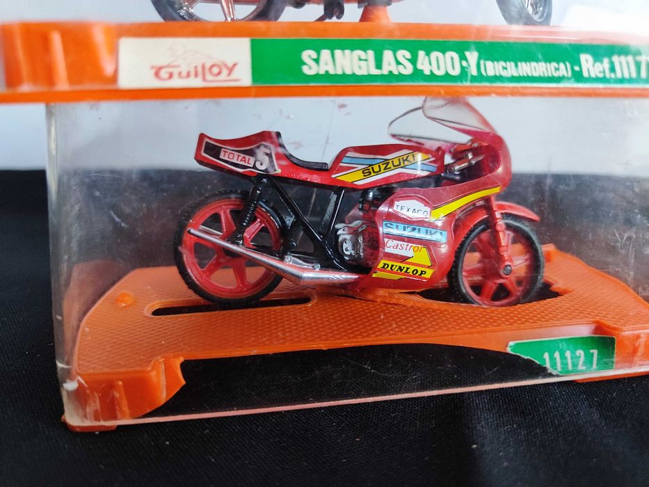 Guiloy - Motas miniatura