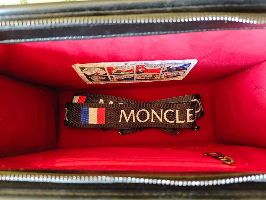 Жіноча сумка Moncler