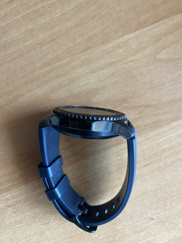 Часы Samsung Gear S3 frontier