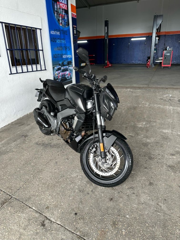 Mota dominar 400