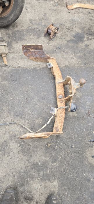 Hak holowniczy Ford Transit MK7 2,2