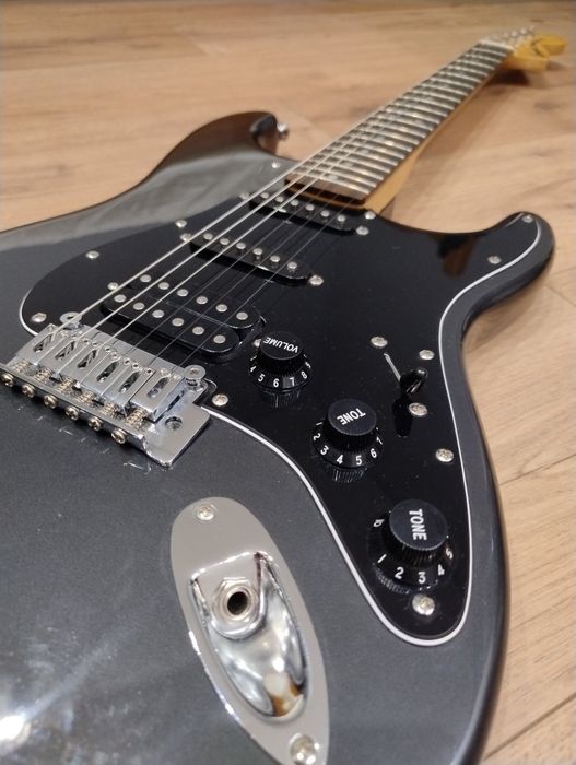 Електрогітара Squier HSS Metal Black