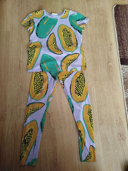 Zestaw leginsy, getry i bluzka t-shirt Cocodrillo r 140/146