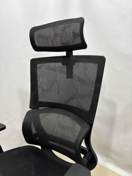 Ортопедичне крісло, сітка з підголовником