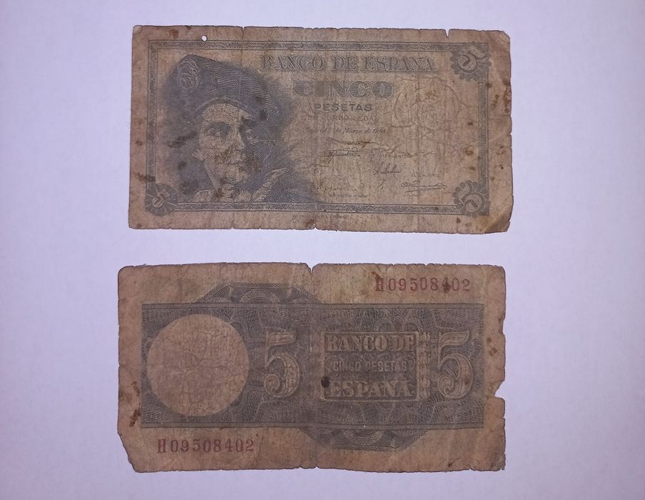 Moedas portuguesas e notas pesetas