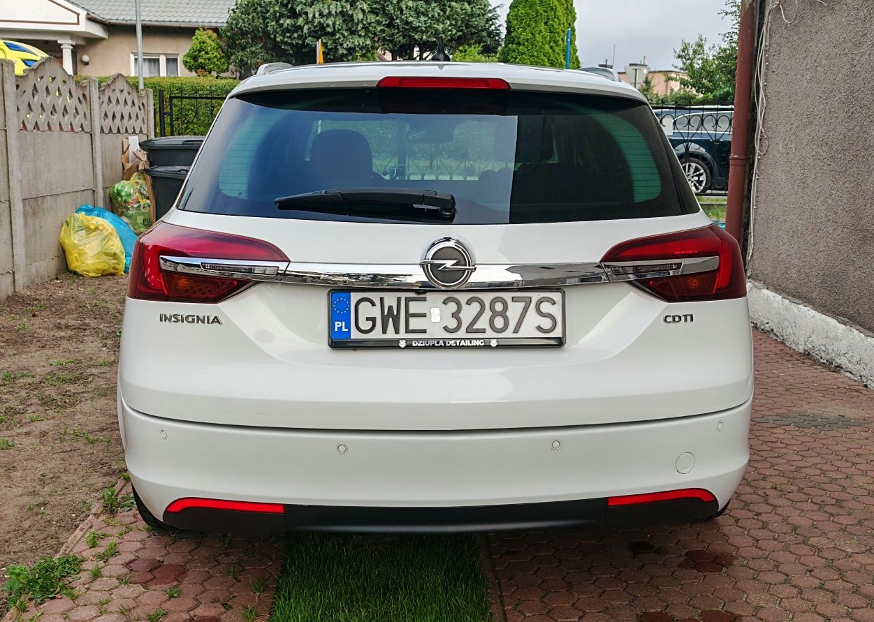 Insignia A lift 2.0 CDTI 130KM automat klima hak stan bdb zamienię