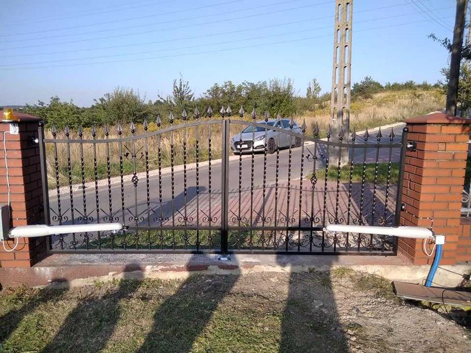 Ogrodzenie nowoczesne frontowe, palisadowe, aluminiowe, stalowe,