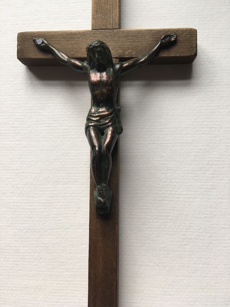Stary krzyż do powieszenia 1 szt.