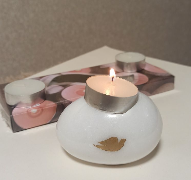 Подсвечник яйцо, мрамор