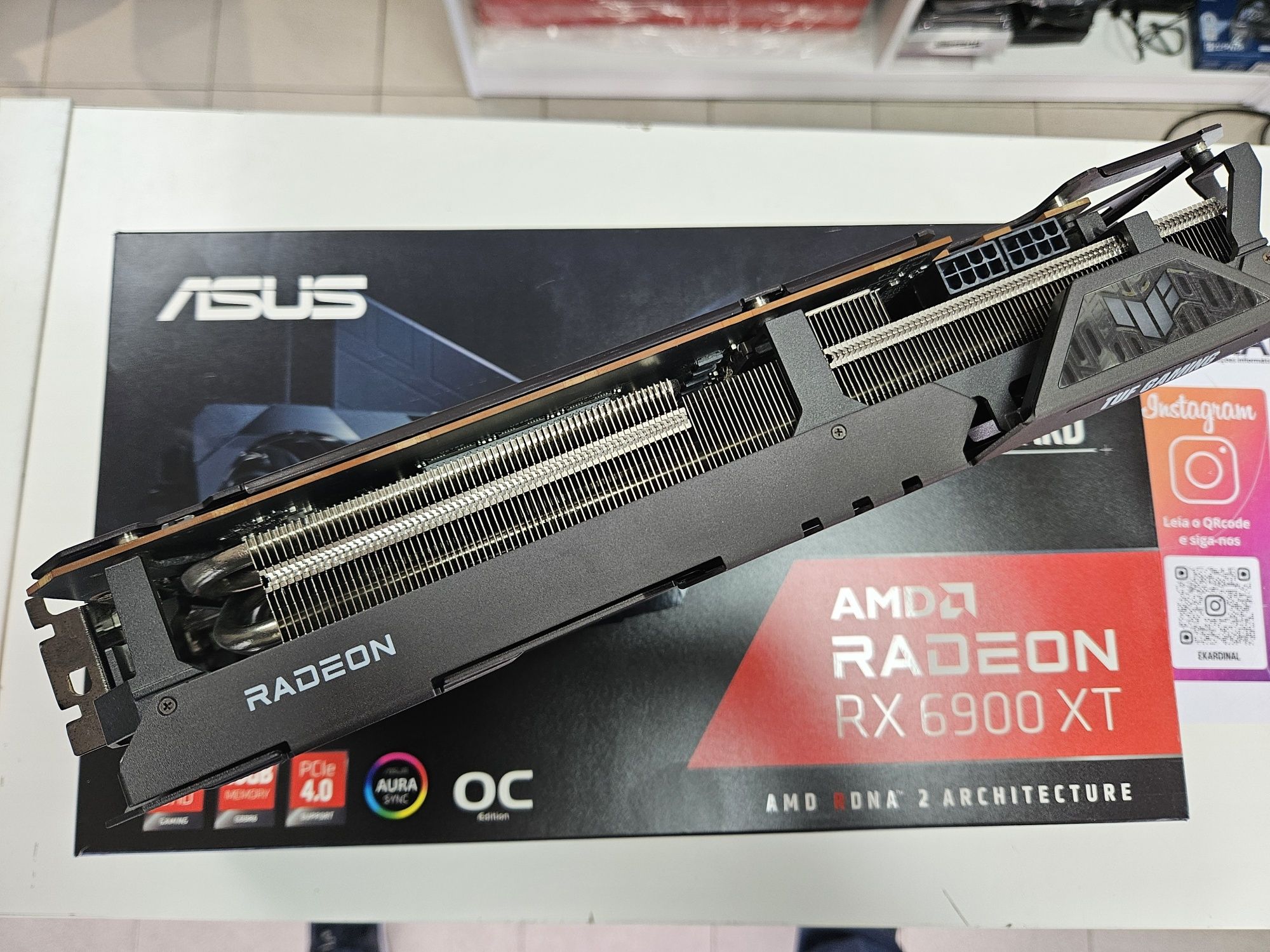 Placa Gráfica Asus TUF AMD Radeon RX 6900XT OC 16GB GDDR6