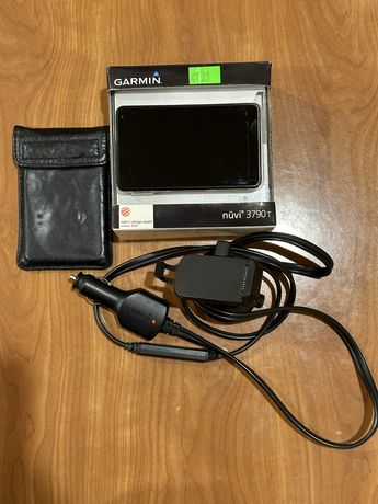 GPS навигатор Garmin nuvi 3790T