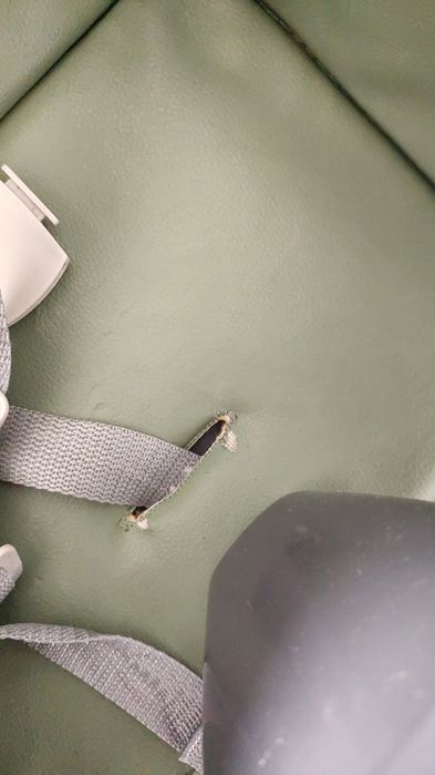 Крісло для годування