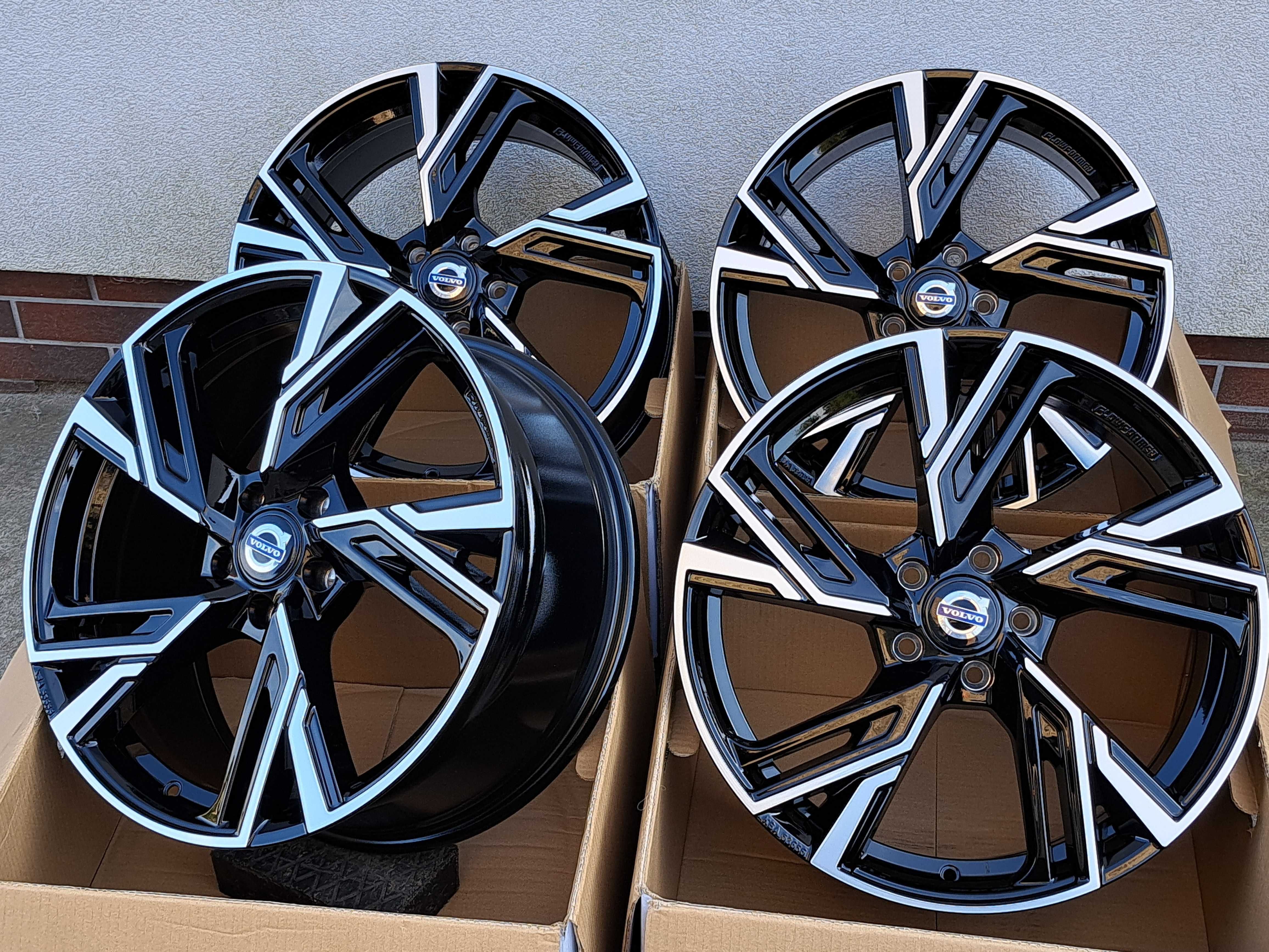 Alufelgi VOLVO 19' 5x108 S40 S60 V60 V70 V90 XC40 XC60 XC90 XC70 RS5