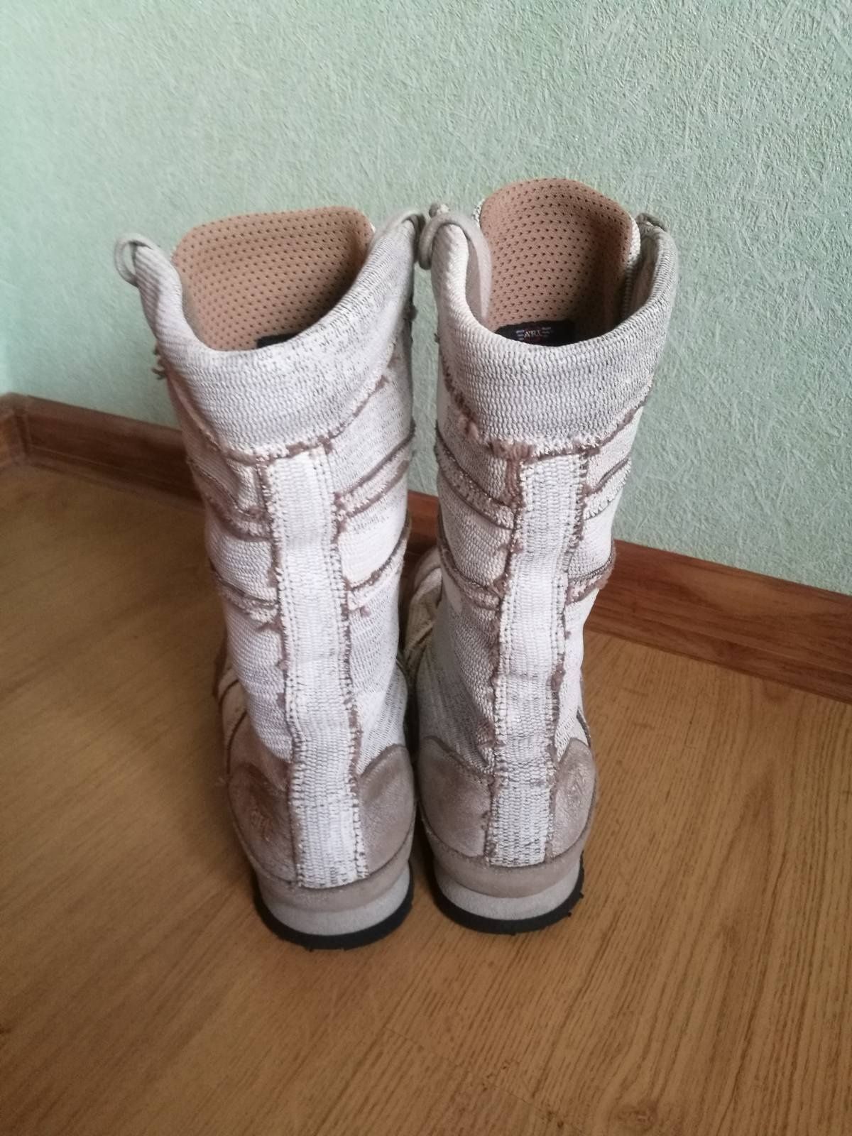 Женские сапожки - кроссовки  A.R.T., Испания, 41 р.