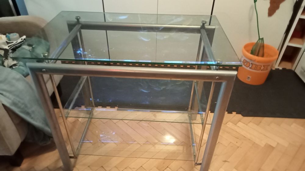 Stolik szklano aluminiowy
