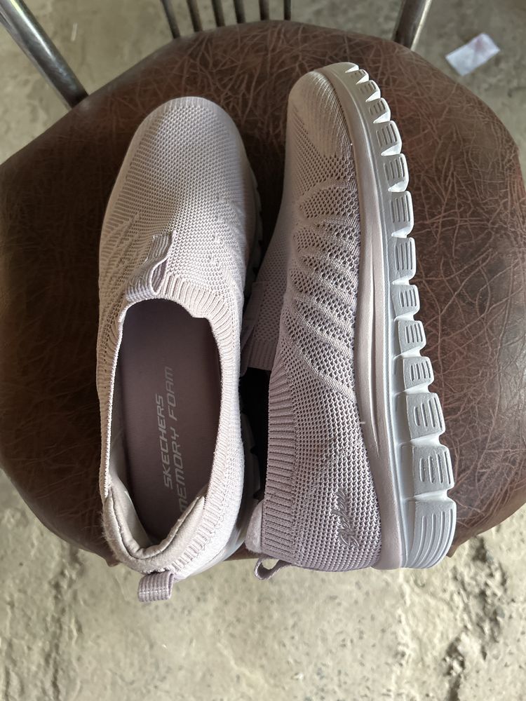 Жіночі Кросівки,макасини,skechers