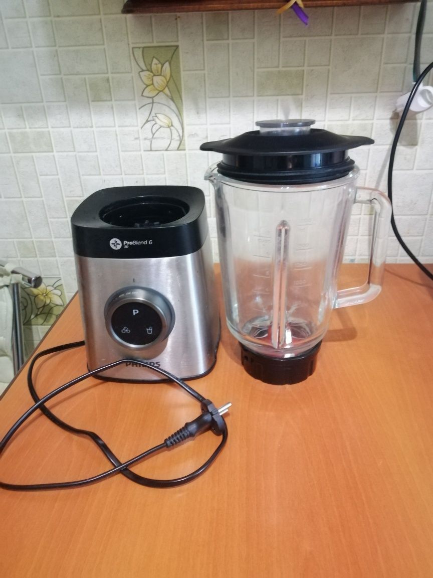 Продаю блендер   Philips