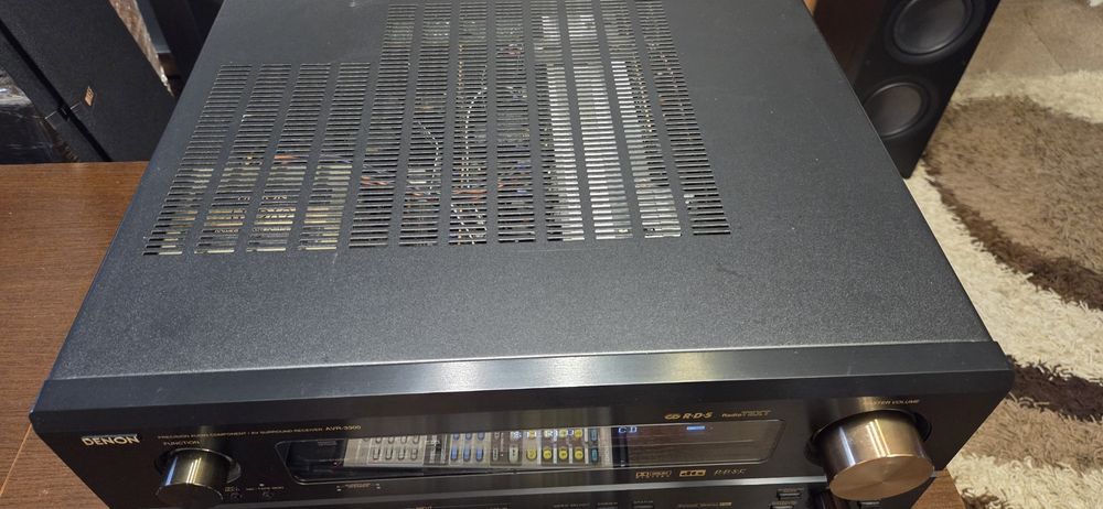 Amplituner Denon AVR-3300