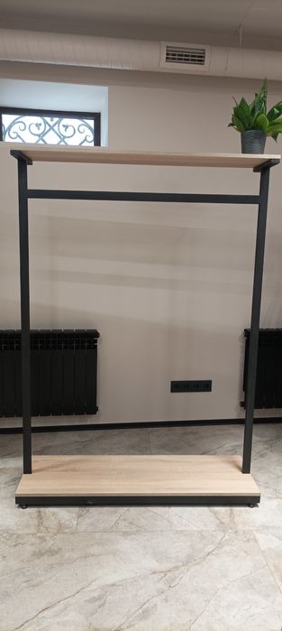 Стійки-вішалки  для одягу