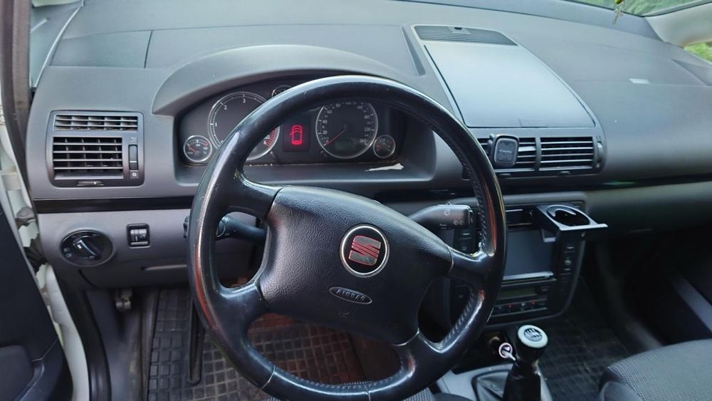 Продам seat alhambra 2010р.в