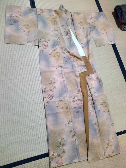 Вінтажне японське жіноче кімоно халат накидка