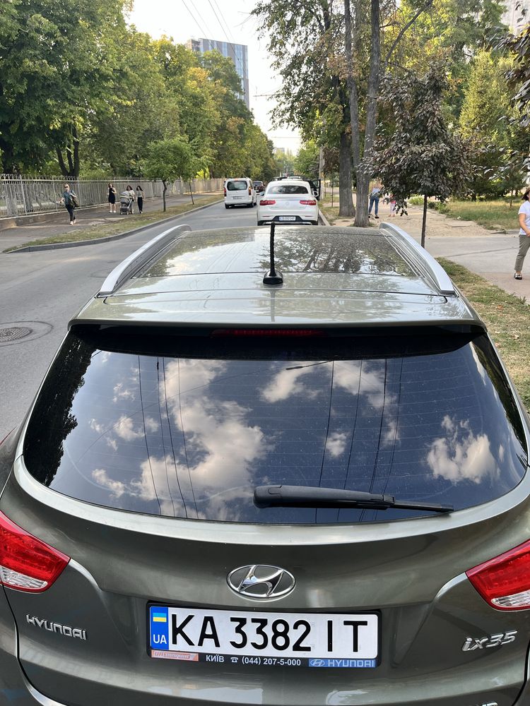 Продам авто Hyundai IX 35