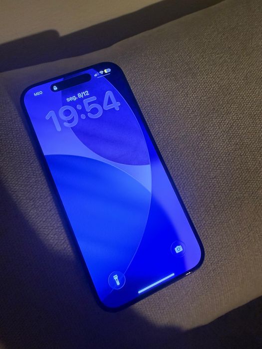 iPhone 15 Pro – 128GB – Titanium | Como Novo