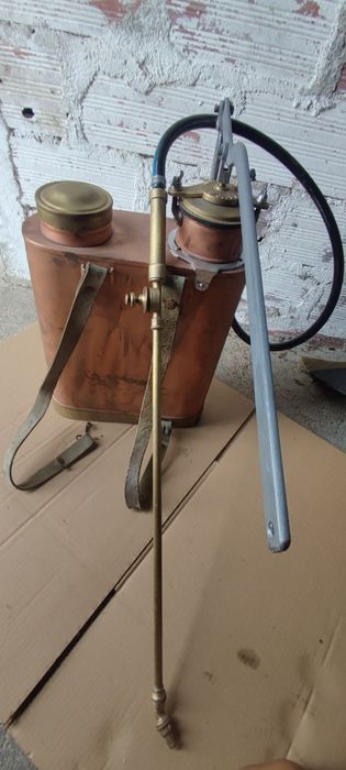 Pulverizador antigo cobre