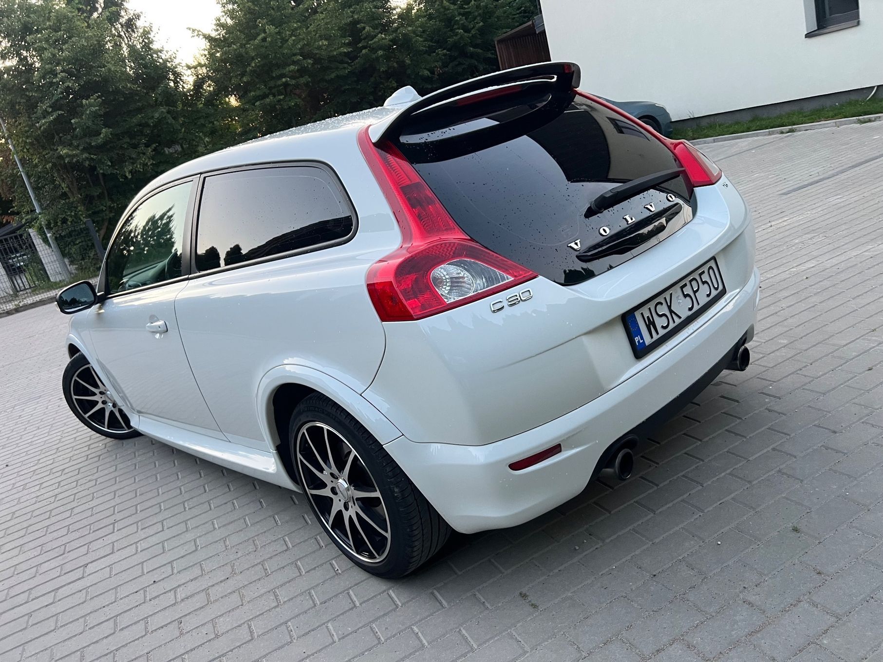 Volvo C30 C30 2.5T T5 R-Design Biała Perła