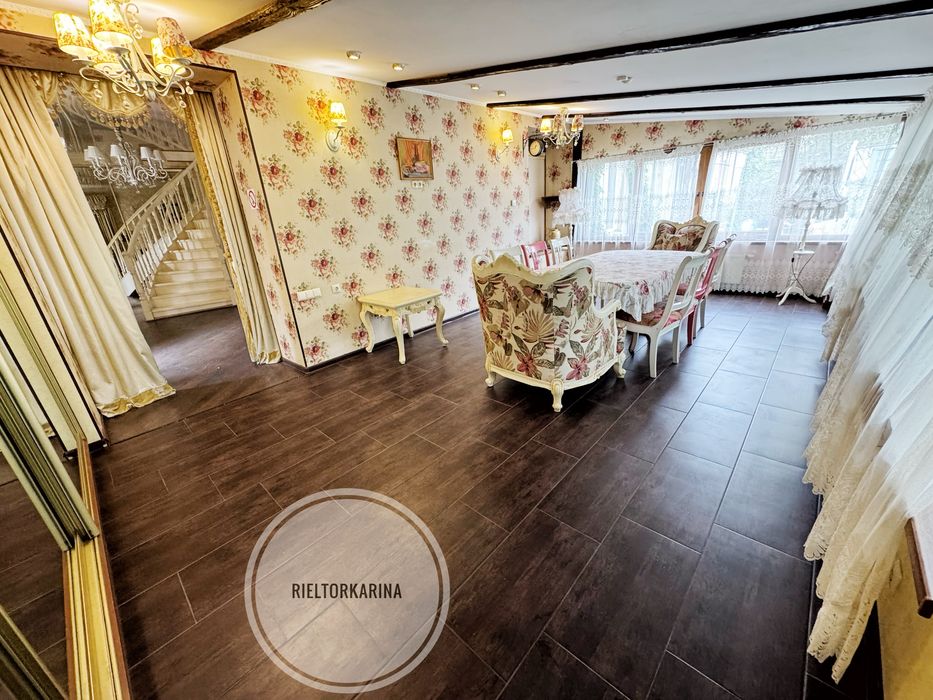 Аренда шикарного дома/Центр города 5 комнат