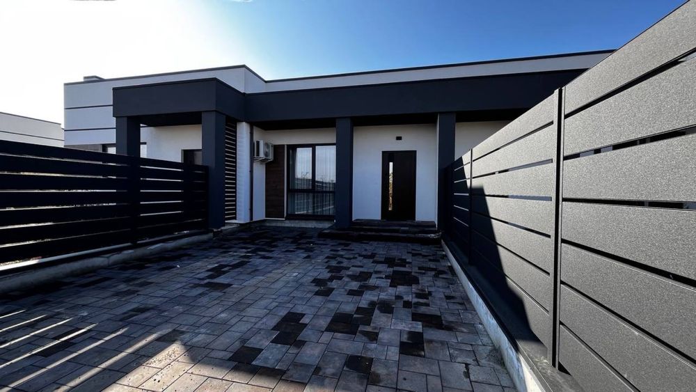 Продаж котедж 66м2, 1.7 соток земла. Р-н Льонокомбінат