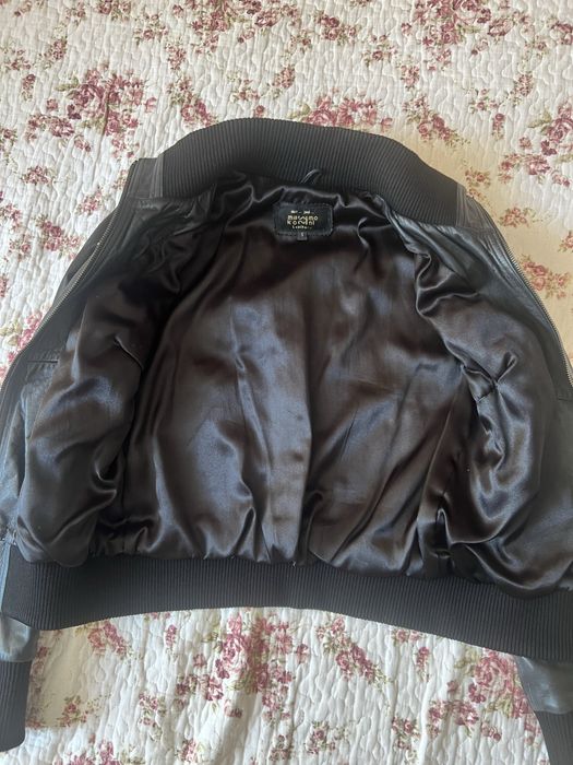 Куртка-бомбер шкіряна жіноча розмір S