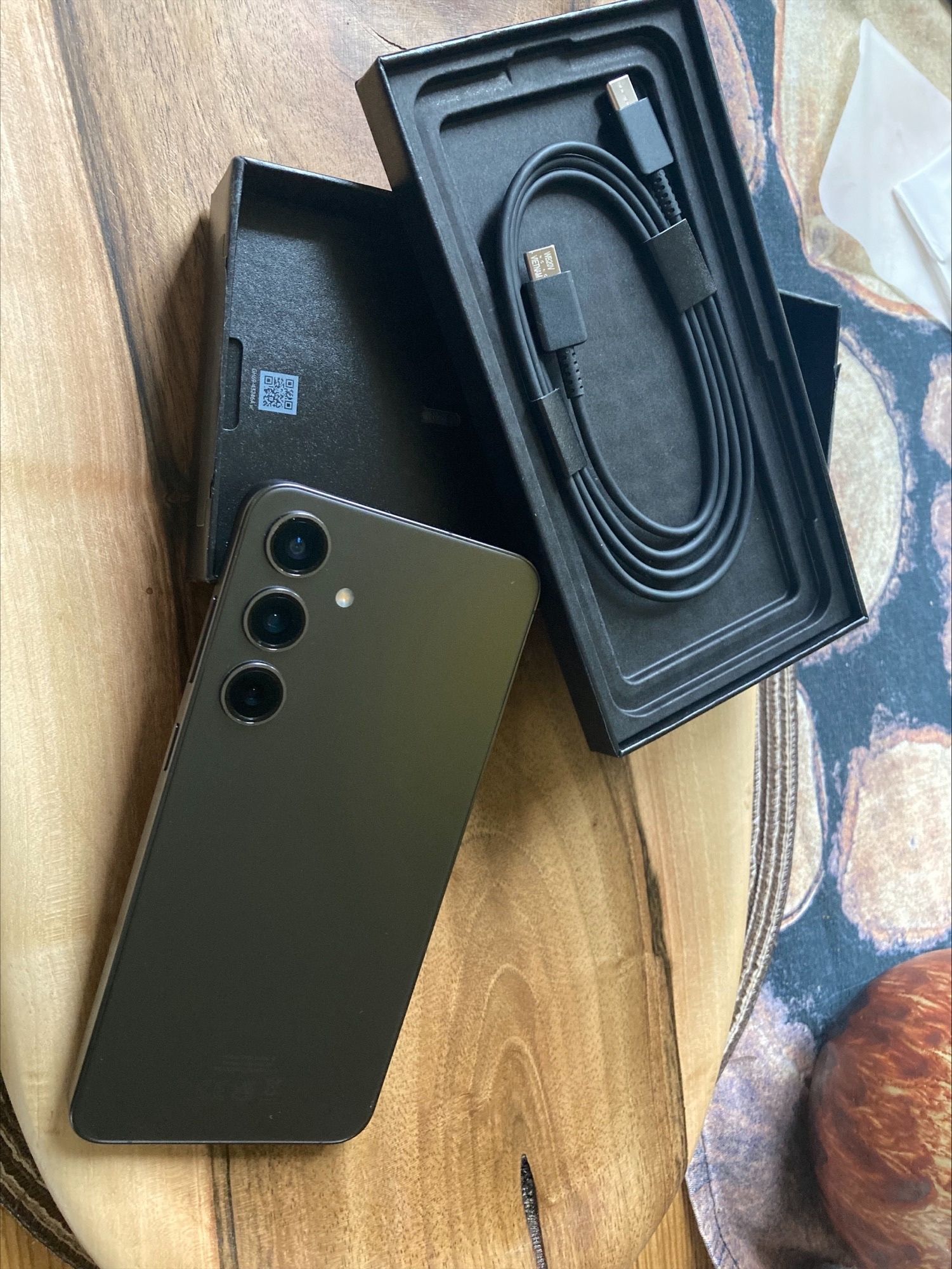 Samsung s24 plus jak nowy
