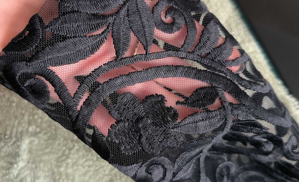 Костюм жіночий стильний піджак і штани з костюмки чорний 52-54 розмір