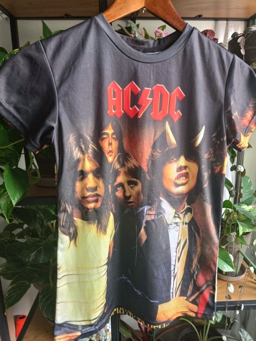 Super T-shirt AC/DC Highway to Hell roz. 160