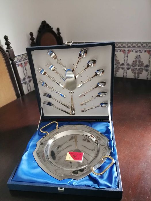 Prato de serviço de bolo Inox e Ouro de 24k