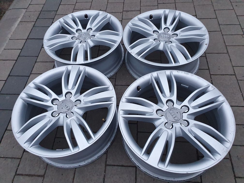 Felgi 17" Aluminiowe Audi Q3 A3 A2 Oryginał