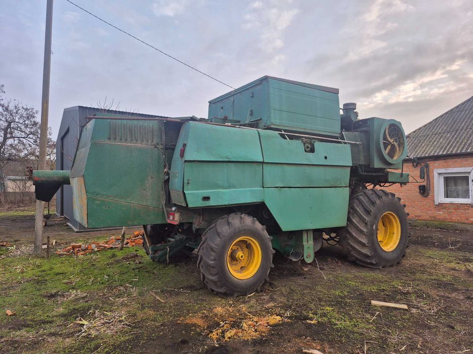Продам комбайн ДОН 1500А