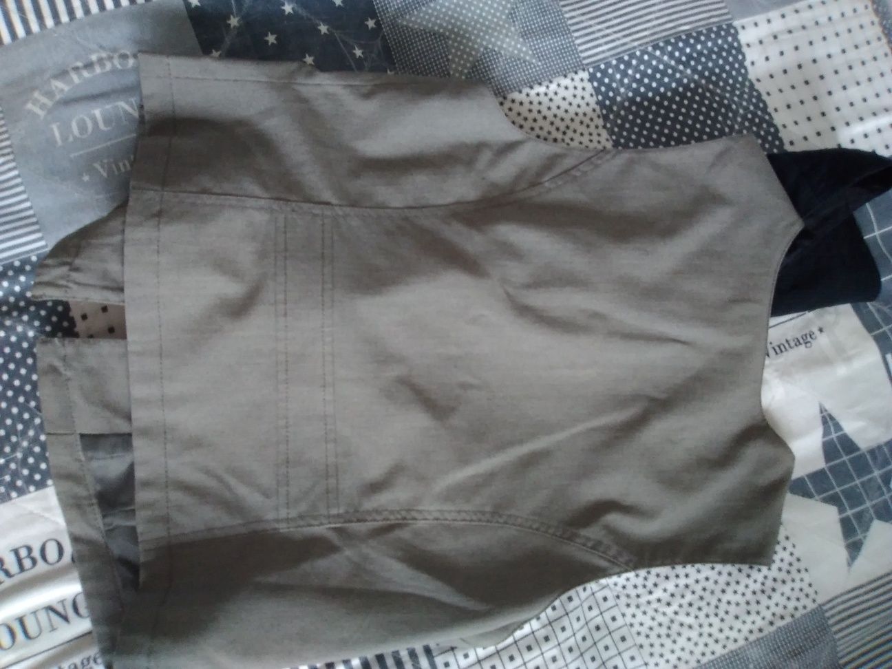 Kamizelka wiązana C&A r.40